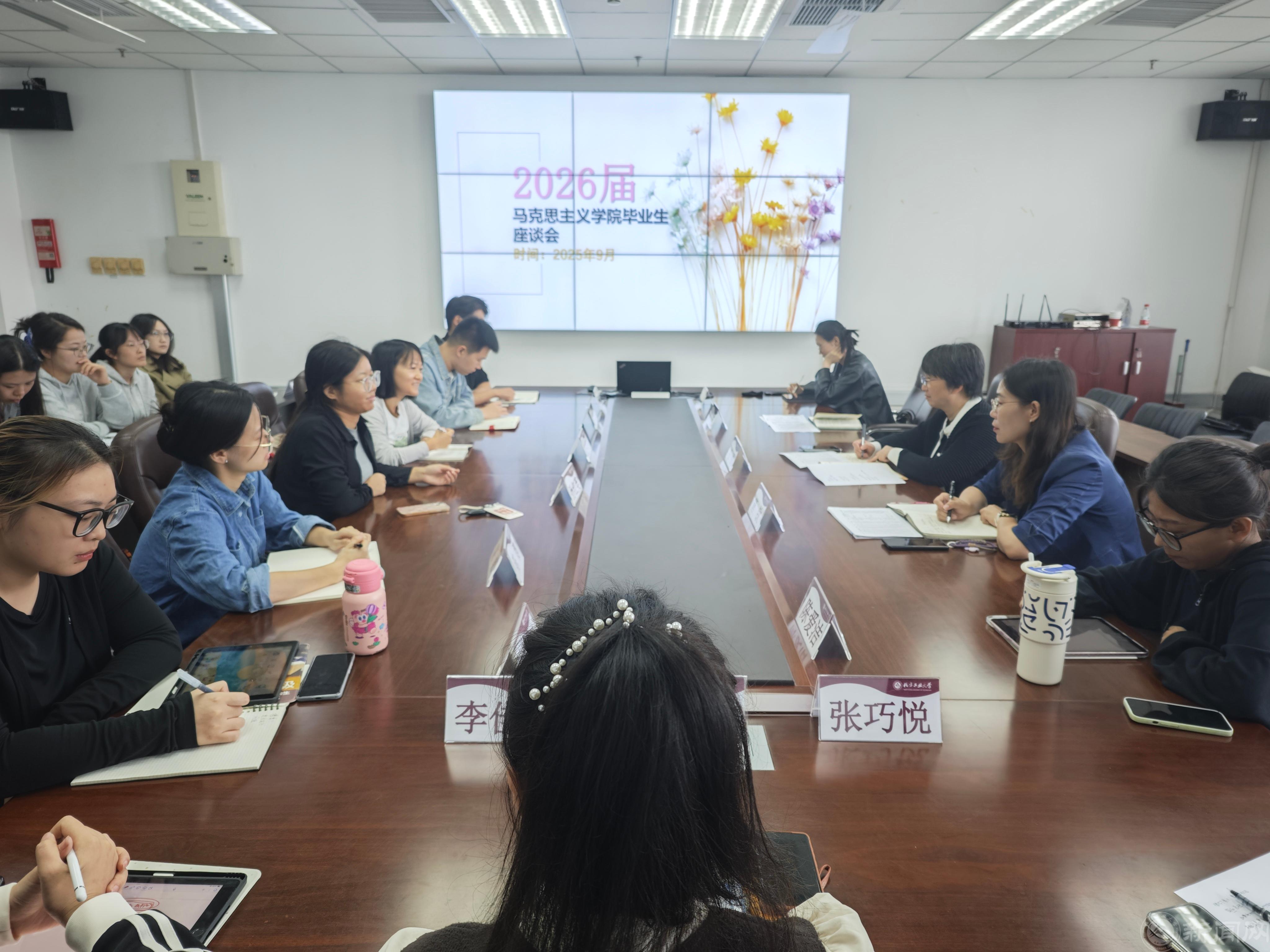 5a8bed89733839398d864bf5cfe746ef.jpg 5a8bed89733839398d864bf5cfe746ef.jpg